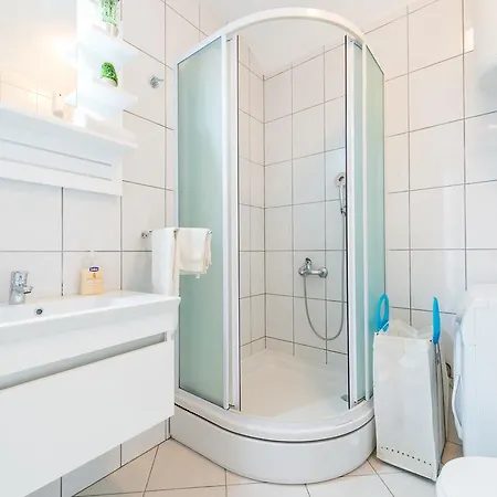 Old Town Charm Apartment *